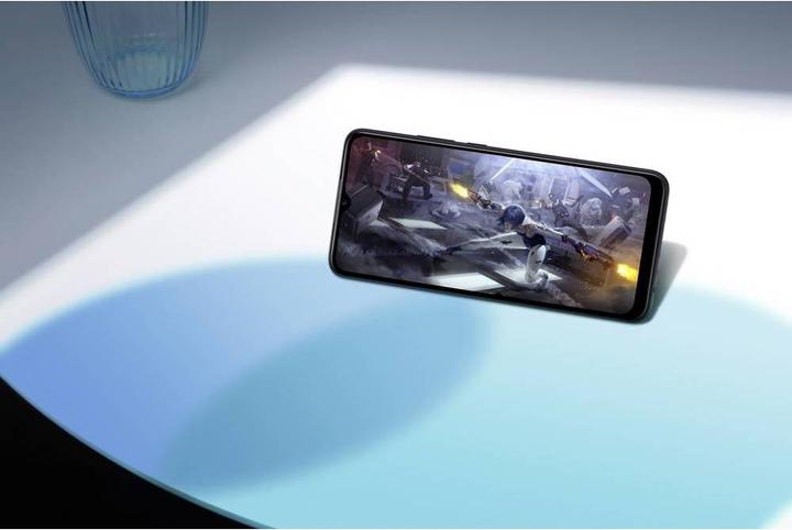 Produktbild OPPO A15 (32 GB, Dynamic Black, 6.52", Dual SIM, 13 Mpx, 4G)