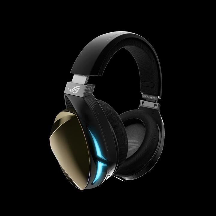 Actual product image ASUS ROG Strix Fusion 500 (Cable)