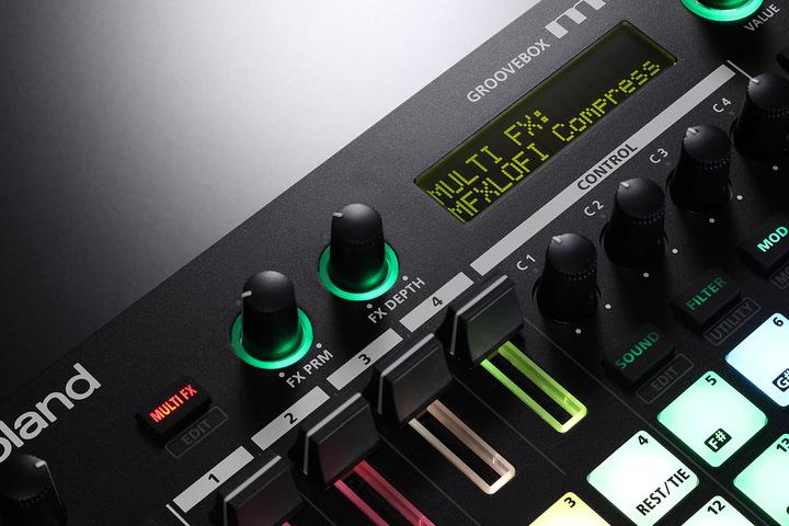 Actual product image Roland MC-101 (Controller)