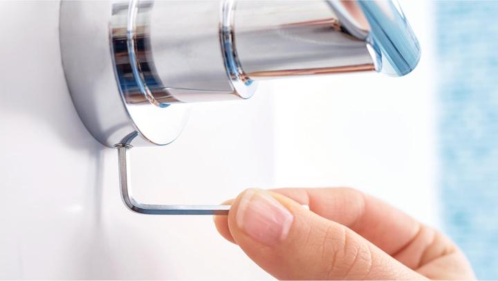 Produktbild tesa LUUP WC Ersatzrollenhalter inkl. Klebelösung ohne Bohren