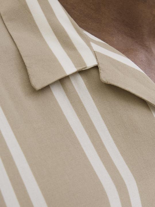 Produktbild Jack & Jones Jjejeff Stripe Resort Shirt Ss Sn (L)