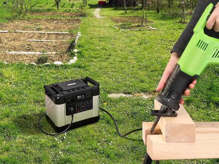 Produktbild Revolt Powerbank & Solarkonverter 300 Ah (1120 Wh)