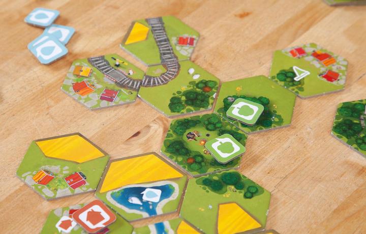 Actual product image Pegasus Village Romance Board Game, d/f/i (German, French, Italian)