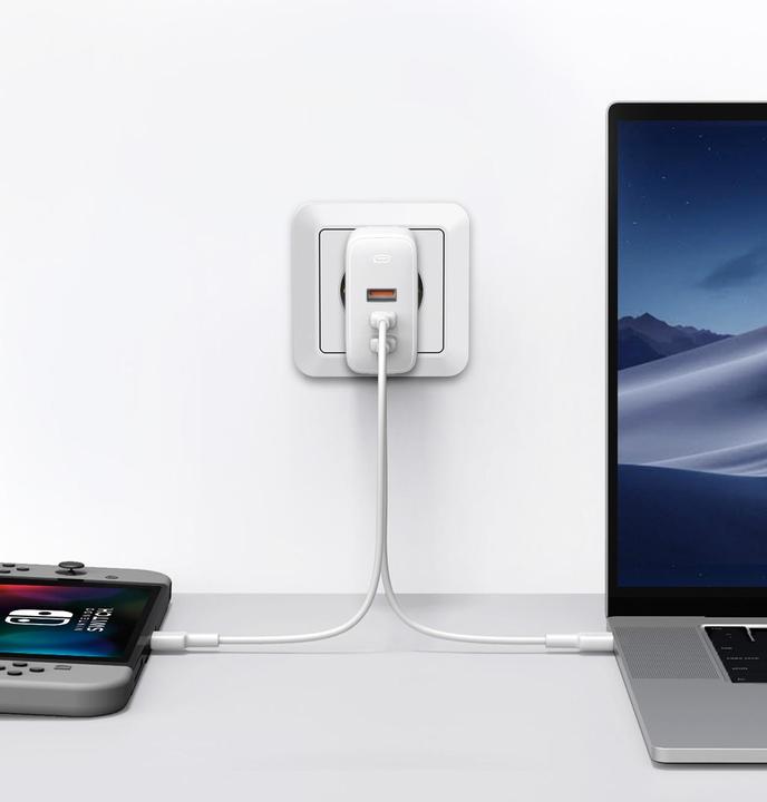 Actual product image Aukey Omnia Mix (90 W)
