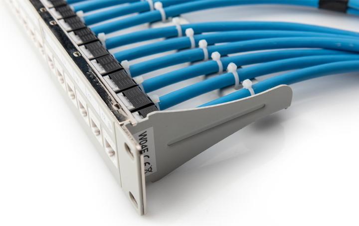Produktbild Digitus CAT6A U-FTP Roh-Ins.kabel 500m (U/FTP, CAT6a, 500 m)