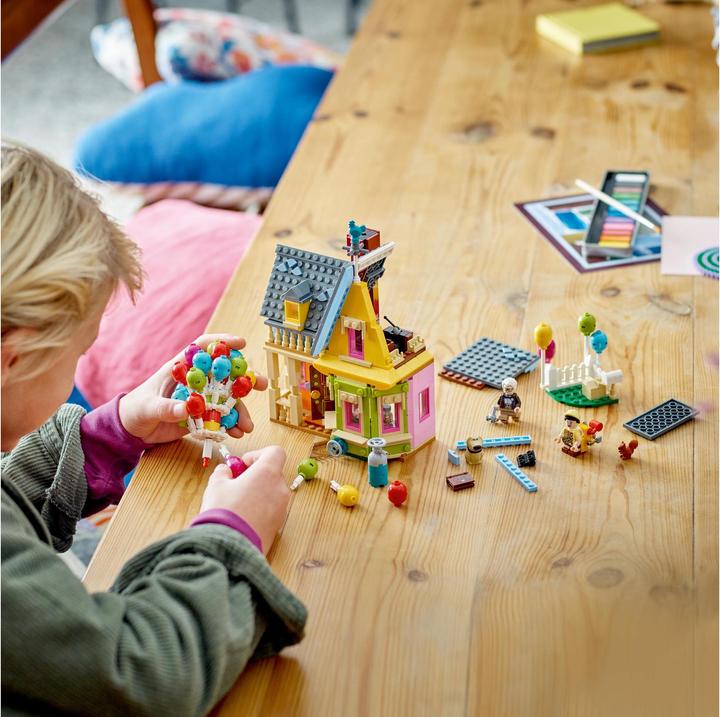 Immagine prodotto LEGO La casa di Carl da "Upstairs (43217, LEGO Disney)