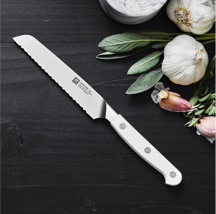 Image du produit Zwilling Couteau Pro le blanc (13 cm)
