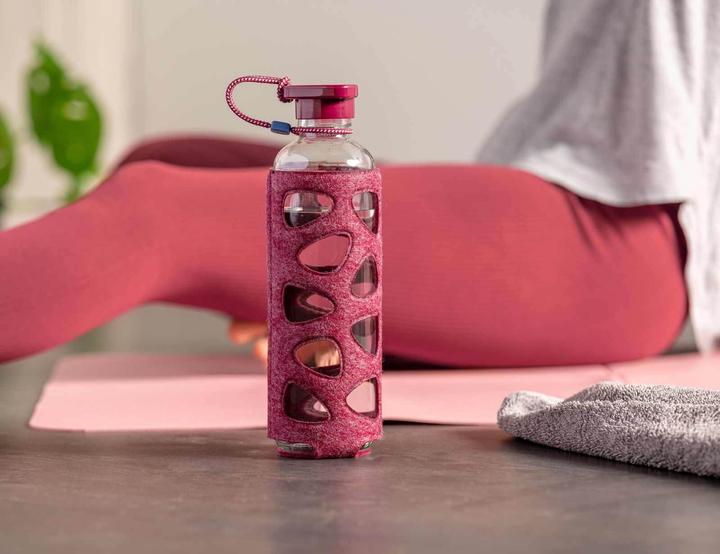 Produktbild Leonardo Trinkflasche In Giro Style 750 ml, Dunkelrot (0.75 l)