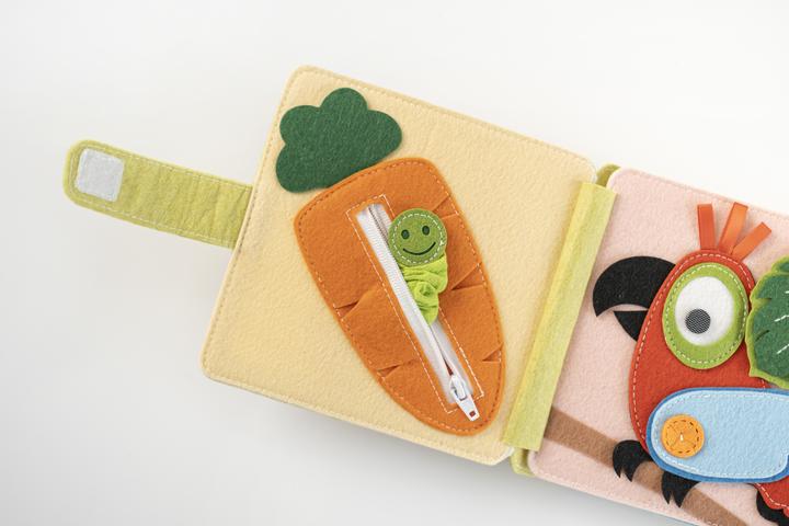Image du produit Birnelino Mini Felt Book - Ours et le ballon d'air chaud