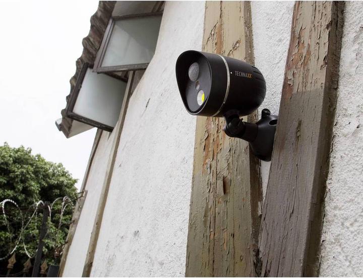 Productafbeelding Technaxx Bewakingscamera HD-buitencamera met LED-lamp TX 106 (1280 x 720 pixels)