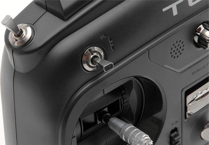 Immagine prodotto Futaba T6K-R3006SB-2.4G Mode 1 senza batteria/caricatore