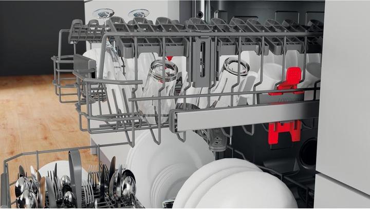 Actual product image Whirlpool WFO 3T142 X
