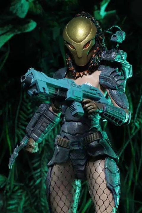 Actual product image Bandai NECA Predator Series 18 Machiko Noguchi Action Figure (Ultimate Body)