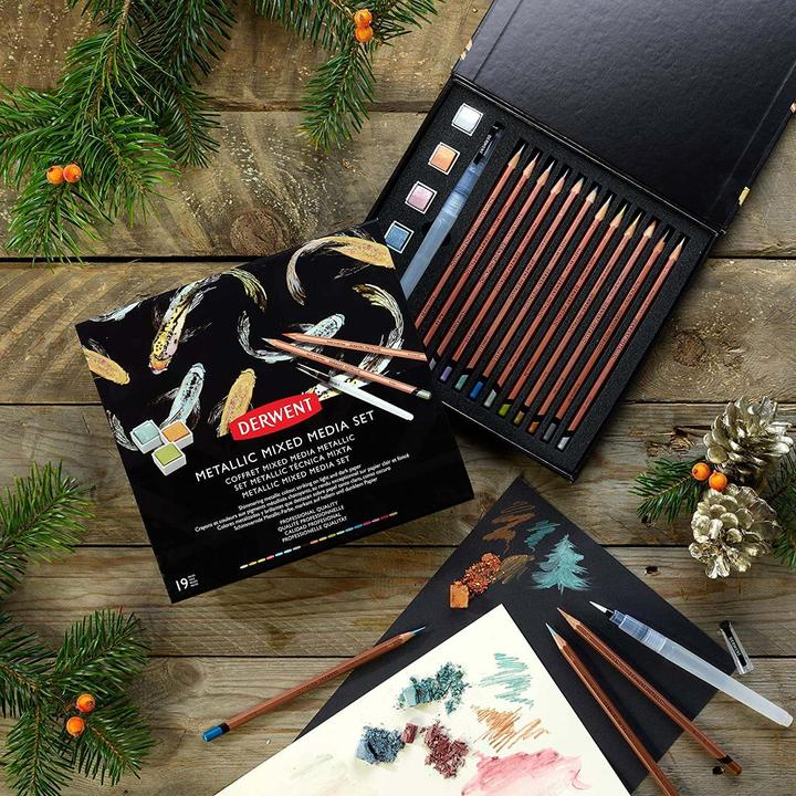 Actual product image Derwent Metallic mixed media set