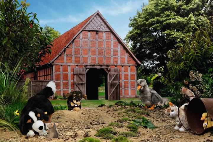 Produktbild Steiff Senni Berner Sennenhund (45 cm)