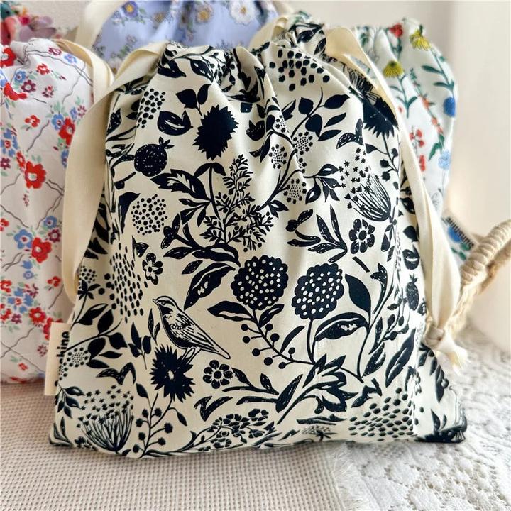 Only-Bags.Store Portable Organizer für Unterwäsche Socken BH Baumwolle Make-up Tasche Travel Drawstring Taschen Ins