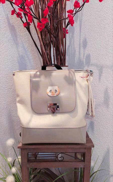 Produktbild Tooitaly Fashion Rucksack Upcycling aus recycelten PET-Flaschen aus dem Meer No.23 Hand Made in Ital