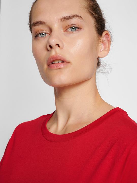 Actual product image hummel Hmlred Basic T-Shirt S/S Woman (M)
