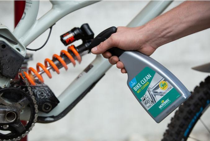 Immagine prodotto Motorex Pulizia della bicicletta (500 ml, Pulitore per biciclette)