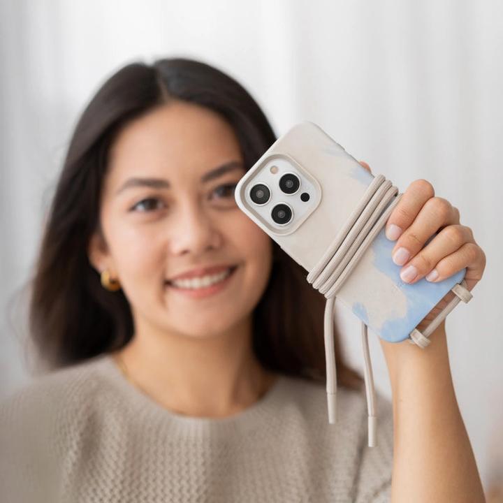Actual product image Woodcessories Change Case Bio (Apple iPhone 15 Pro)