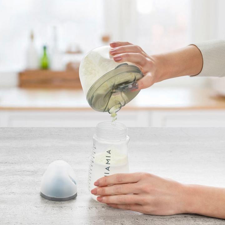Produktbild MiaMia Babyflaschen-Zubehör Milchpulverportionierer 4 Kammern - Grau