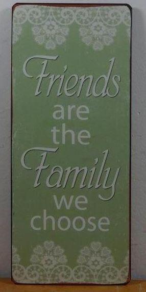 Produktbild La Finesse Metall Schild 30x13 cm Friends are the Family (30 x 13 cm)