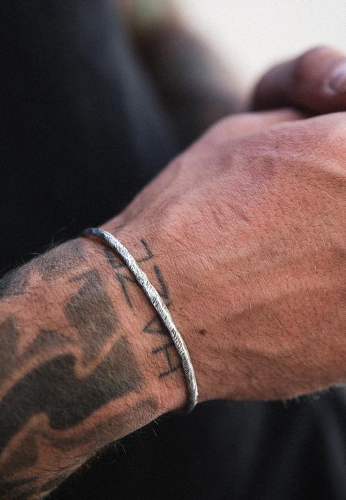 Produktbild Haze & Glory Armband Armreif - Hook Small Gehämmert 925 Silber (20 cm, 925er Sterling Silber)