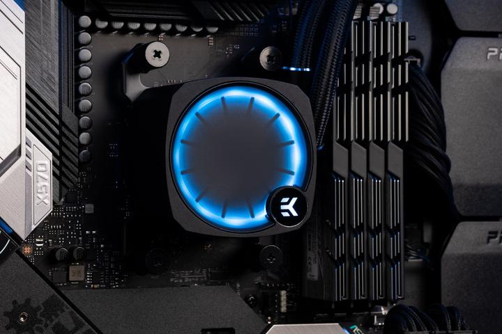 Produktbild EKWB EK-Nucleus AIO CR360 Lux D-RGB