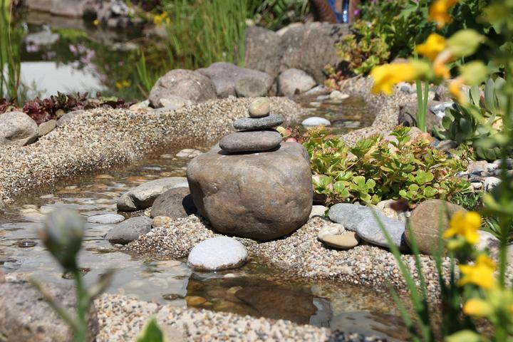 Produktbild Aquagart Steinfolie 18m x 0,4m breit Für Teichrand Bachlauf Teichfolie Teich Sandfarben
