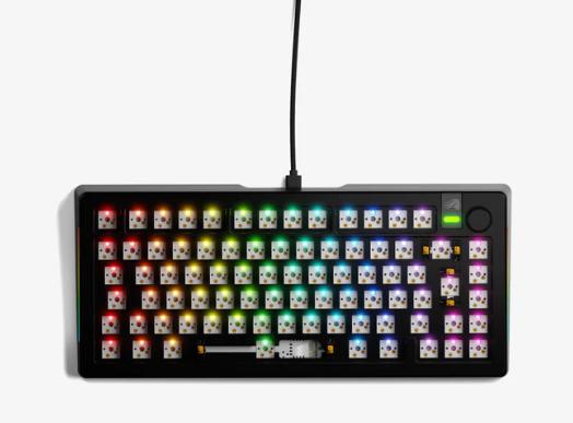 Actual product image Glorious GMMK 3 Pro 75 % custom gaming keyboard - barebone, ISO layout, black (DE, Cable)
