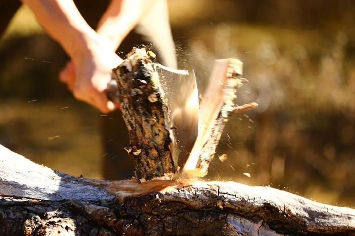 Immagine prodotto Outdoor Spirit Pala 'Survival 10 in 1