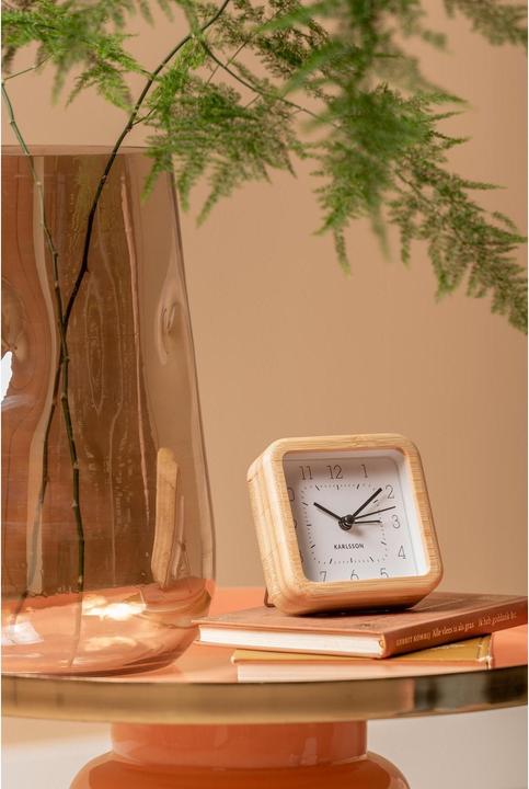 Image du produit Karlsson Réveil classique Neat Square Bambou / Blanc