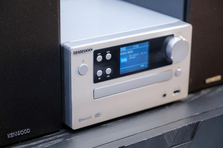 Produktbild Kenwood M-725 DAB (Bluetooth, CD Player, 1x 50 W)