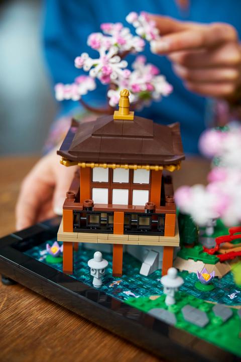 Produktbild LEGO Garten der Stille (10315, LEGO Icons)