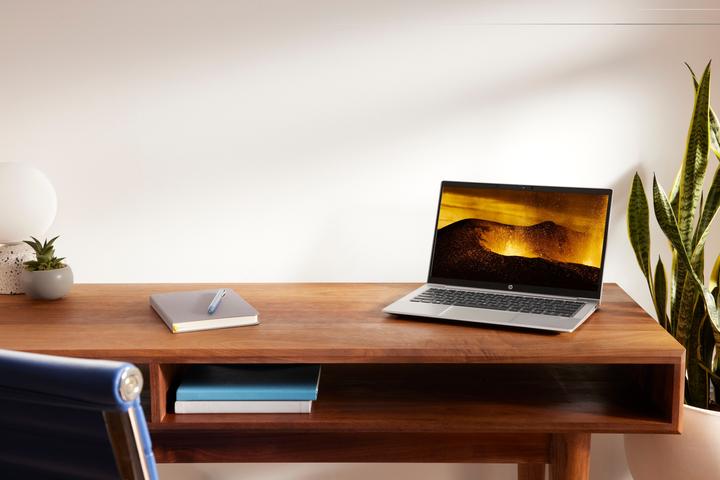 Produktbild HP ProBook 635 Aero G8 (13.30", AMD Ryzen 5 5600U, 8 GB, 256 GB, DE)