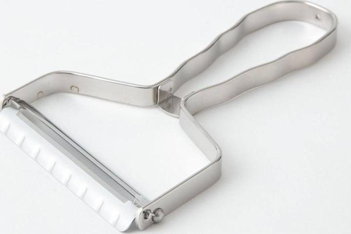 Actual product image Kai Select T-peeler wide