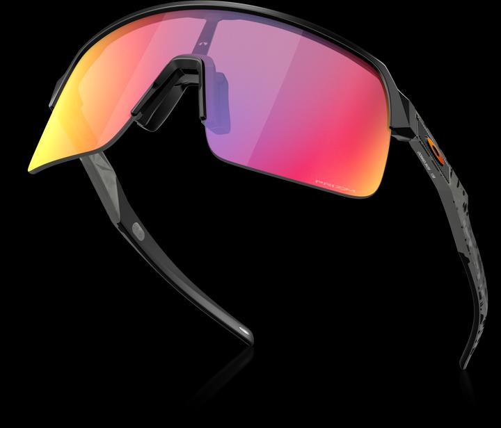 Actual product image Oakley Sutro Lite (Mat Black, Red)