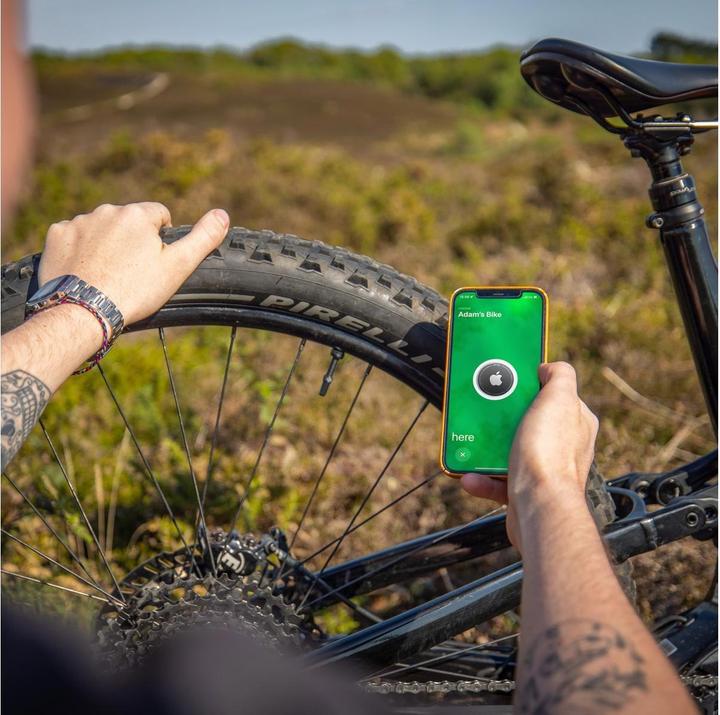 Produktbild Muc-Off Tubeless Tag Holder + Valve Kit