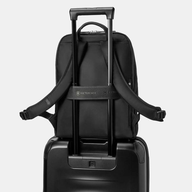 Produktbild Victorinox Victoria Signature Deluxe Backpack (18 l)