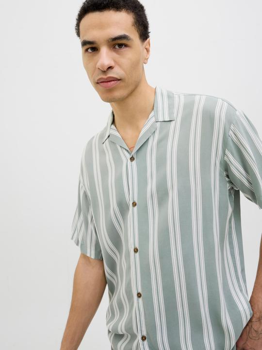 Produktbild Jack & Jones Jjejeff Stripe Resort Shirt Ss Sn (M)