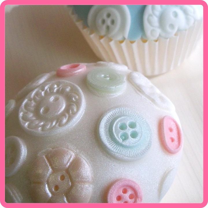 Image du produit Katy Sue Designs Petits boutons en silicone Design Matte