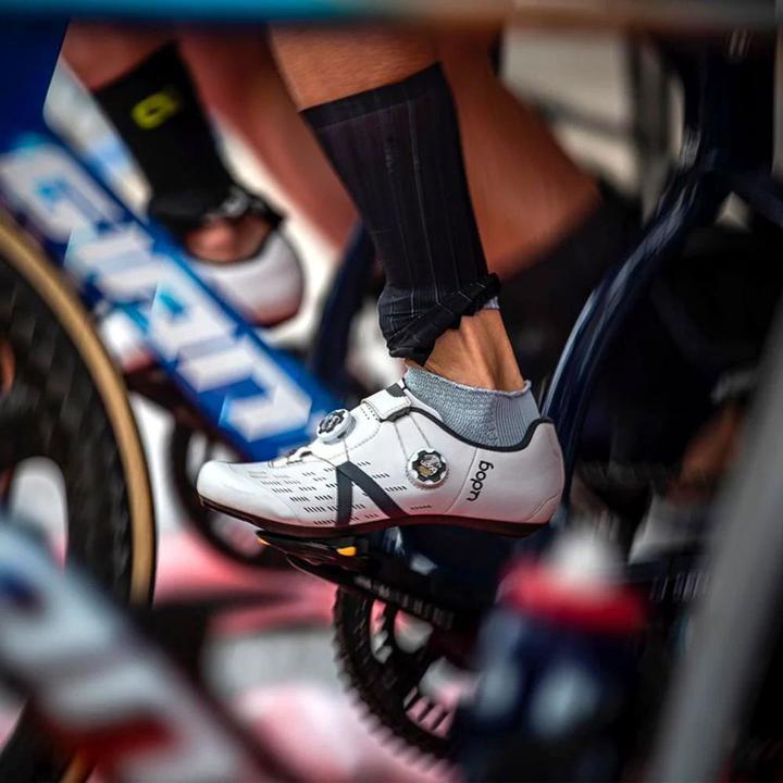 Actual product image Udog Cycling shoes (48)