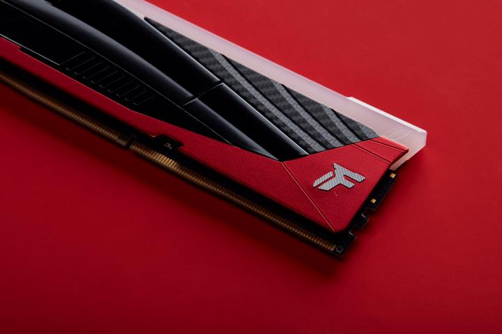 Produktbild Kingston FURY Renegade RGB (2 x 24GB, 8000 MHz, DDR5-RAM, DIMM)