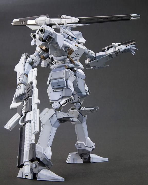 Actual product image Kotobukiya Armored Core Plastic Model Kit 1/72 Aspina White-Glint Armored Core 4 Ver. 17 cm