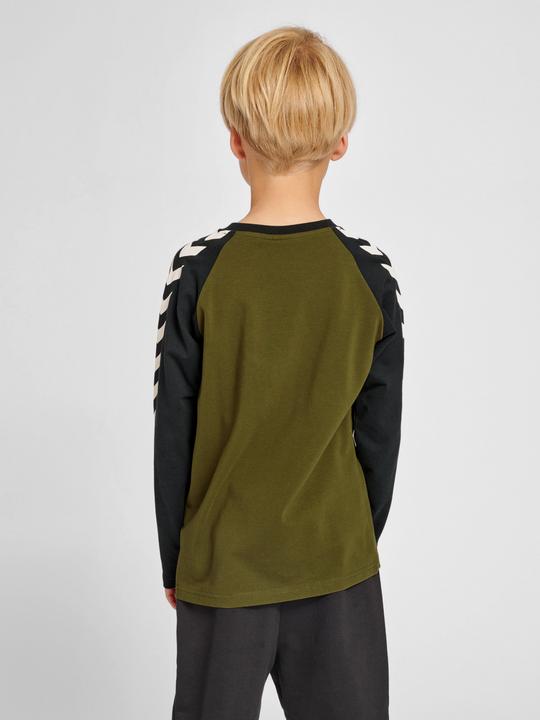 Image du produit hummel T-Shirt Garçon L/S (176)