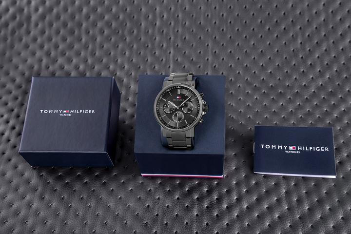 Actual product image Tommy Hilfiger Tyson Herrenuhr 1710590 + BOX