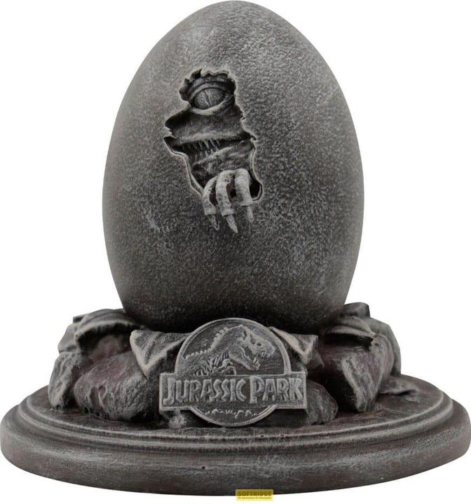 Actual product image Fanattik Jurassic Park Replicas 30th Anniversary Replica Egg & John Hammond Cane Set