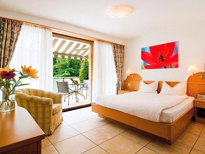 Actual product image Smartbox 2 jours avec souper dans un hôtel 3* surplombant le lac Majeur (2 pers.)