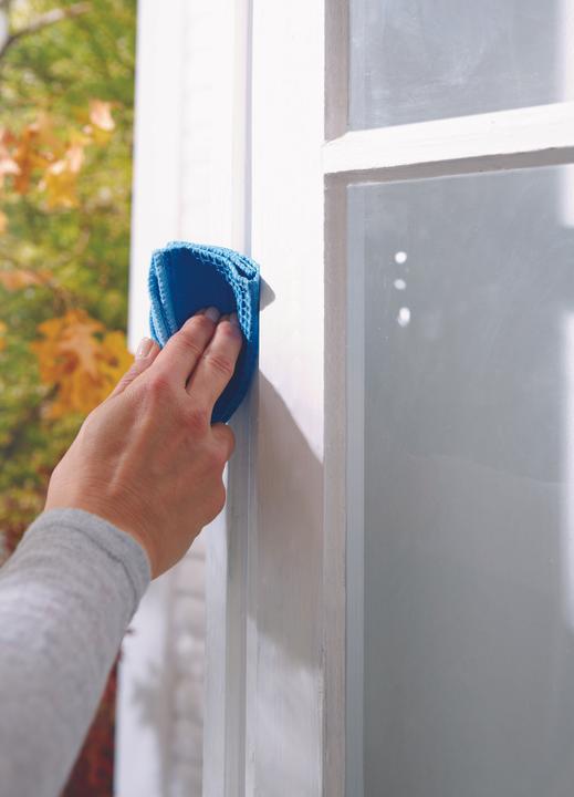 Actual product image tesa 2x tesamoll CLASSIC P-profile window seal, rubber seal for insulation, pack of two