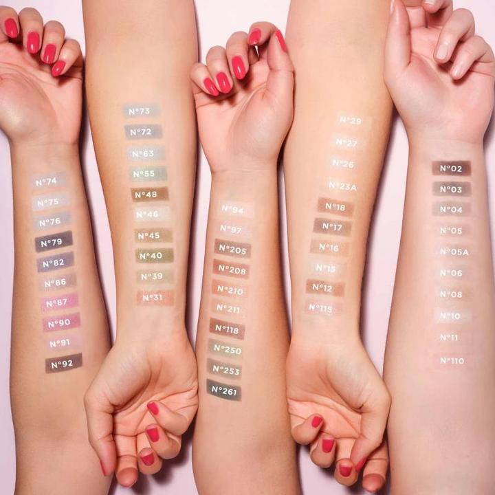 Actual product image Artdeco Duochrome (250 late spring green)